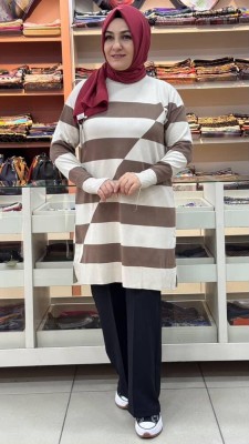  - Asimetrik Çizgili Triko Tunik Krem/3216
