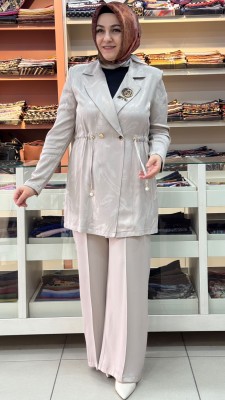 Dua&MisS - Beli Büzgü Ve Broş Detaylı Blazer Takım Taş / 3021