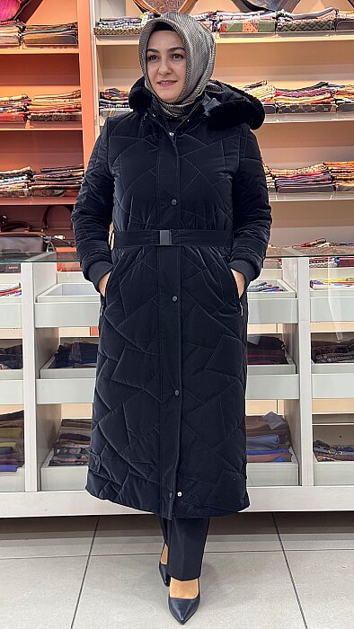 Beli Kemerli Kapüşonu Kürk Detaylı Mont Siyah/6251