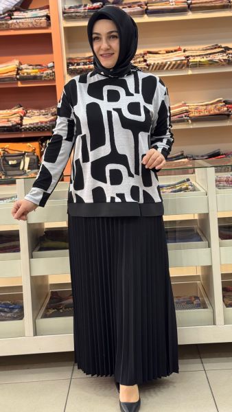 Bluzu Desenli Pileli Etekli Takım Siyah/111302