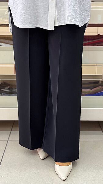 Bol Paça Dökümlü Pantolon Siyah / 1050