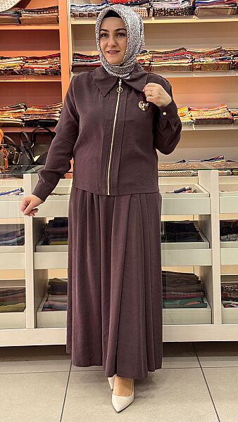 Broş Detaylı Etekli Takım Kahve/3974 
