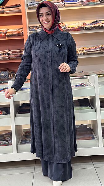 Broş Detaylı Uzun Takım Siyah /3083