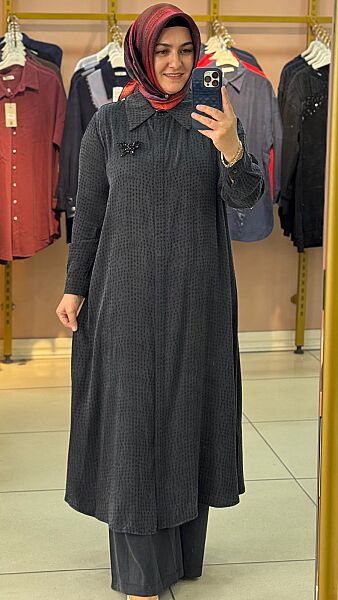 Broş Detaylı Uzun Takım Siyah /3083