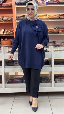  - Büyük Çiçek Detaylı Triko Tunik Lacivert/12550