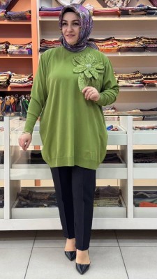  - Büyük Çiçek Detaylı Triko Tunik Yeşil/12550