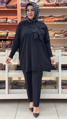  - Büyük Çiçek Detaylı Triko Tunik Siyah/12550