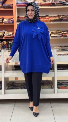  - Büyük Çiçek Detaylı Triko Tunik Saks/12550