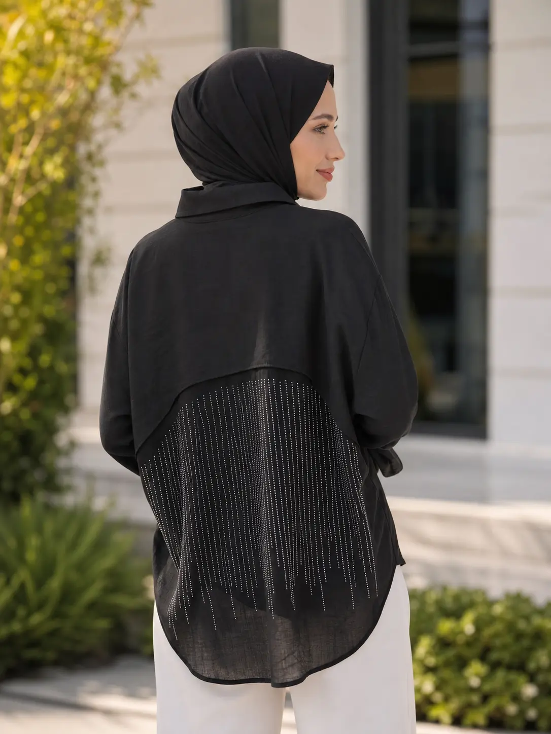 GÜNER - Cebi Ve Arkası Taş Detaylı Tunik Siyah/8707 