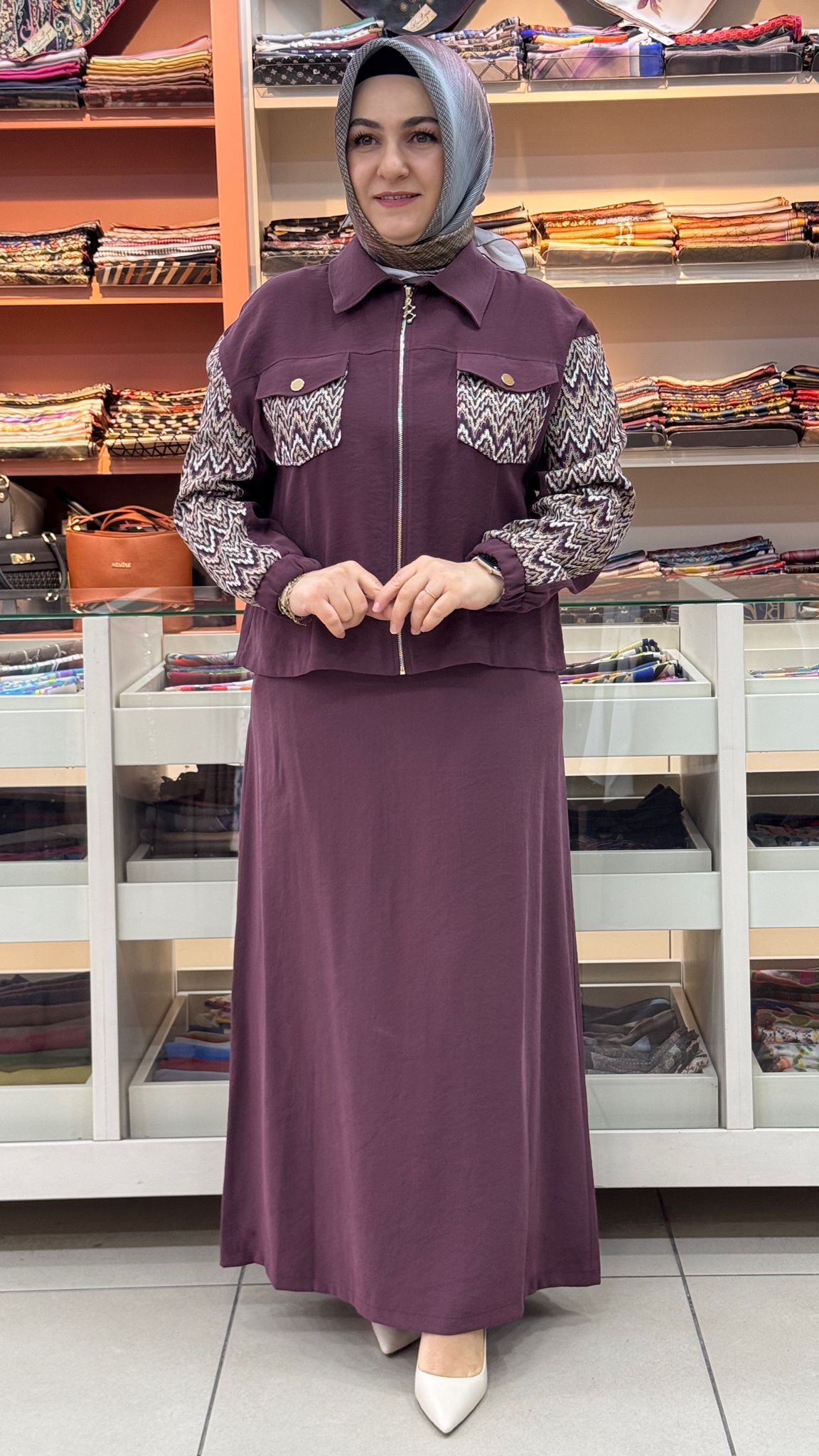 ESSE - Cebi Ve Kolları Desenli Etekli Takım Bordo/3030