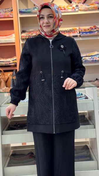 Ceketi Broş Detaylı Kabartmalı Takım Siyah/10081