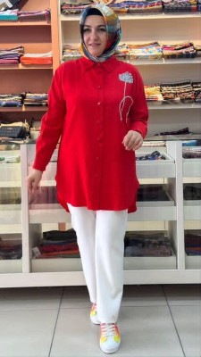  - Çiçek Taş Detaylı Çilek Kumaş Gömlek Tunik Kırmızı/7454