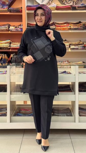 Degaje Yaka Baskı Ve Taş Detaylı Tunik Siyah/23001