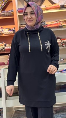 Degaje Yaka Çiçek Ve Zincir Detaylı Tunik Siyah/1856 - Thumbnail