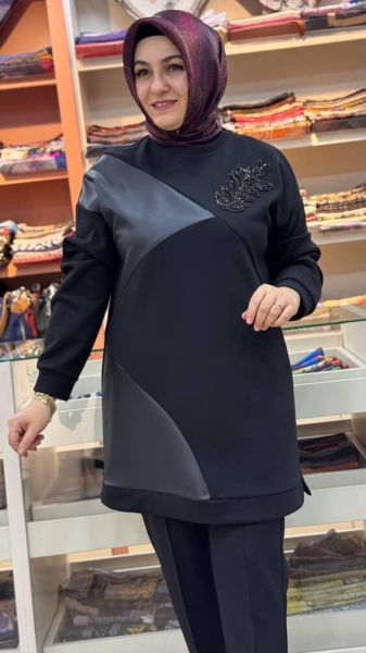Deri Ve Yaprak Taş Detaylı Tunik Siyah/2303