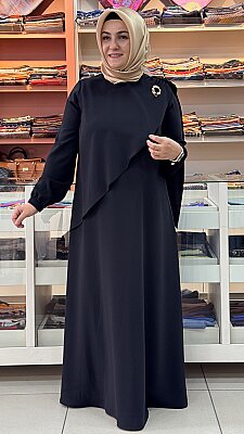 Esswap - Omzu Pelerinli Broş Detaylı Elbise Siyah/2613526 