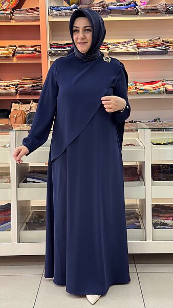 Omzu Pelerinli Broş Detaylı Elbise Lacivert/2613526 
