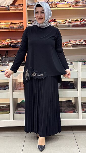Etek Ucu Dantel Ve Taş Detaylı Takım Siyah/3602