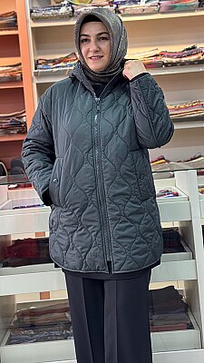 Kapitone Mont Nefti/15277 - Thumbnail