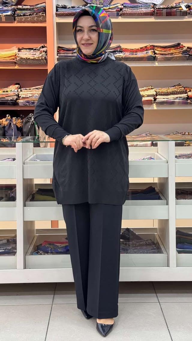 inza moda - Kare Desen Triko Tunik Siyah/1870