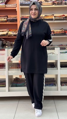 İnza Moda - Kenarları Taş Detaylı Takım Siyah/1885