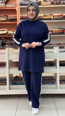 İnza Moda - Kenarları Taş Detaylı Takım Lacivert/1885