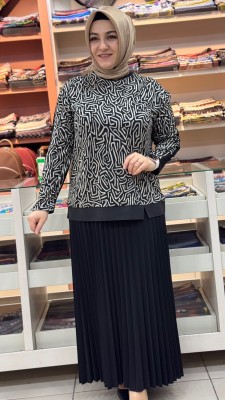 Kendinden Desenli Pileli Etekli Takım Siyah/111301 - Thumbnail