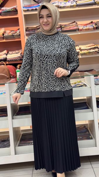 Kendinden Desenli Pileli Etekli Takım Siyah/111301