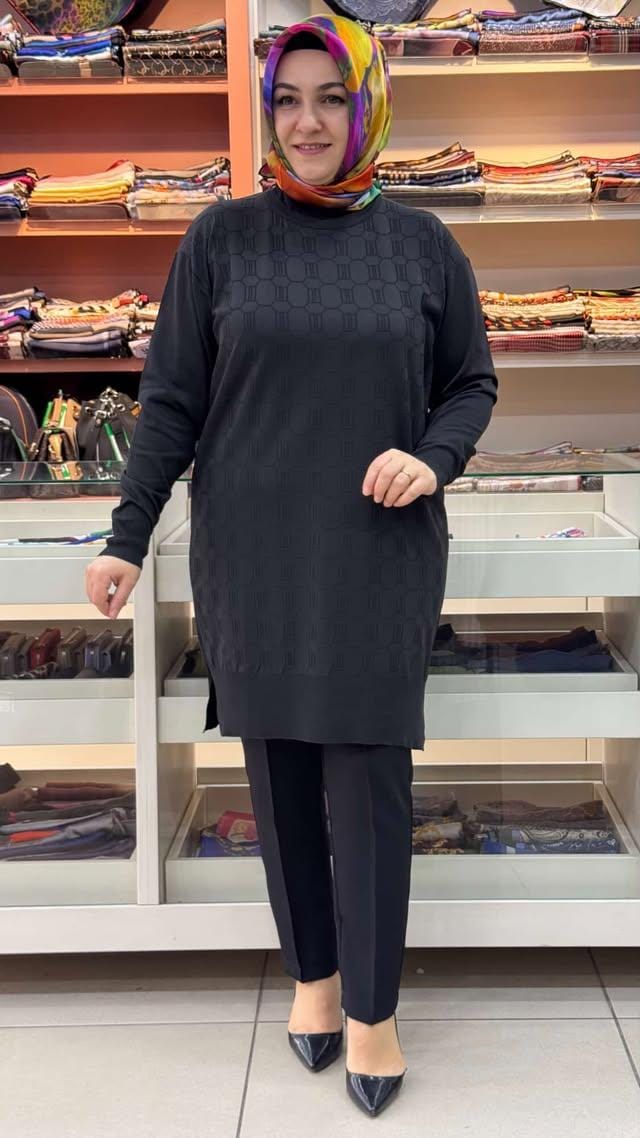 inza moda - Kendinden Desenli Triko Tunik Siyah/1871