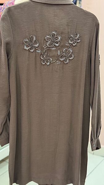 Kolları Çiçek Detaylı Pantolonlu Takım Kahve/3014
