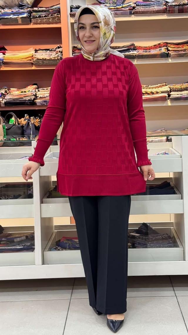 inza moda - Kolu Düğme Detaylı Dama Desen Triko Tunik Kırmızı/1021