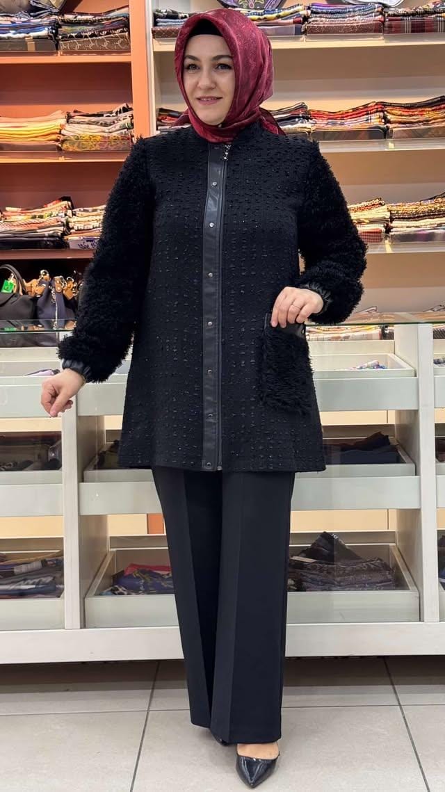 ESSE - Kolu Peluş Hırka Siyah/2265