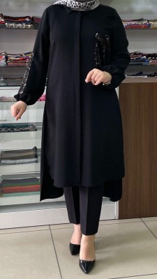  - Kolu ve Cebi Pul Payetli Tunik Siyah/5856