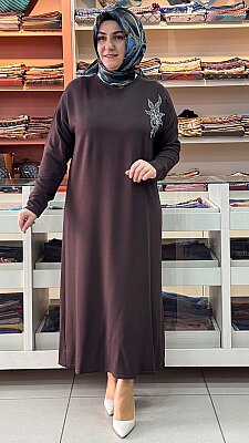 İZEL - Kristal Çiçekli Taş Detaylı Penye Elbise Kahve / 5283