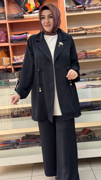 Kruvaze Yaka Belden Büzgülü Broşlu Takım Siyah/2602