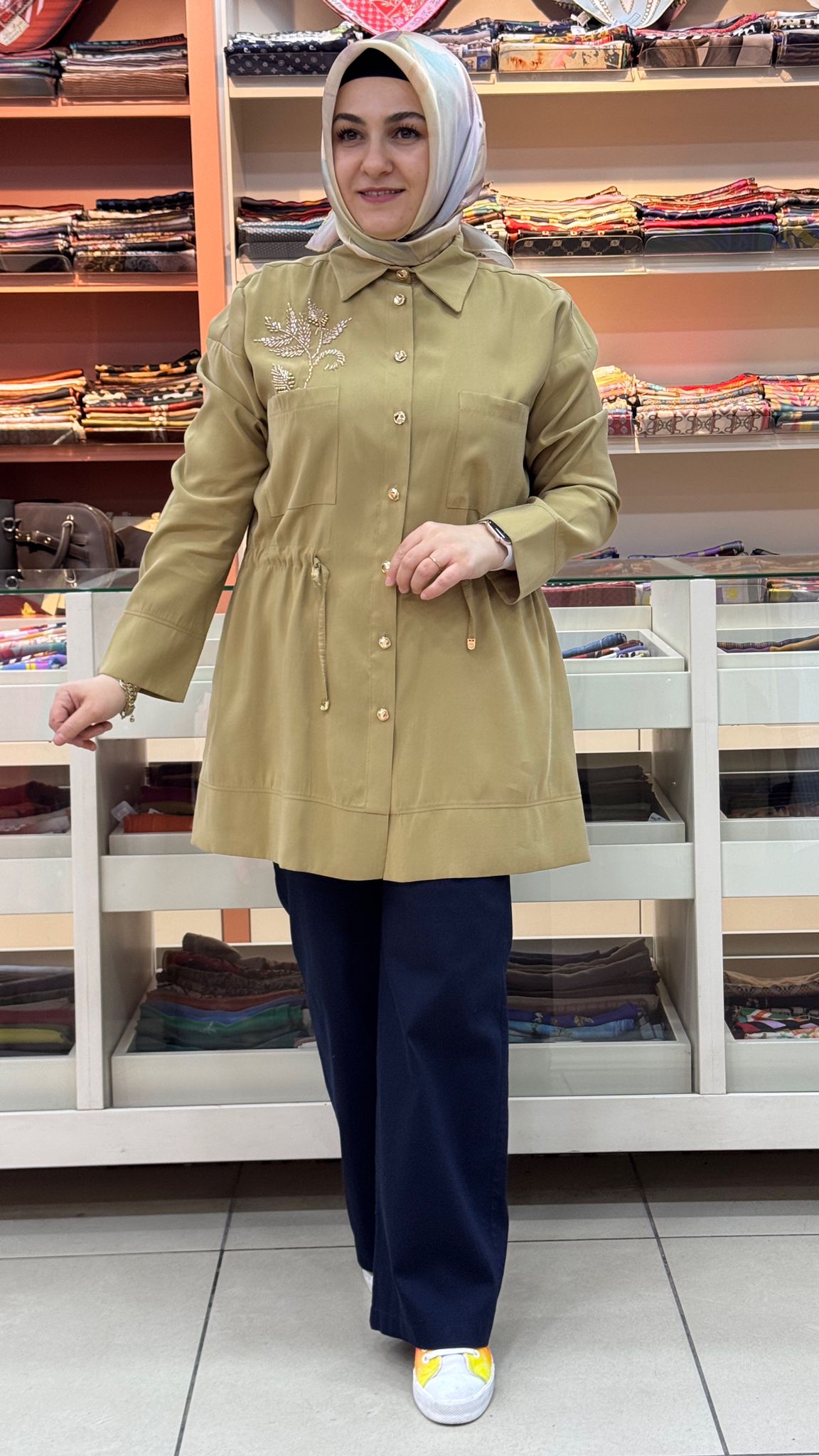 TIĞ TRİKO - Metal Düğmeli Boncuk İşlemeli Kap Yağ Yeşili/6033 