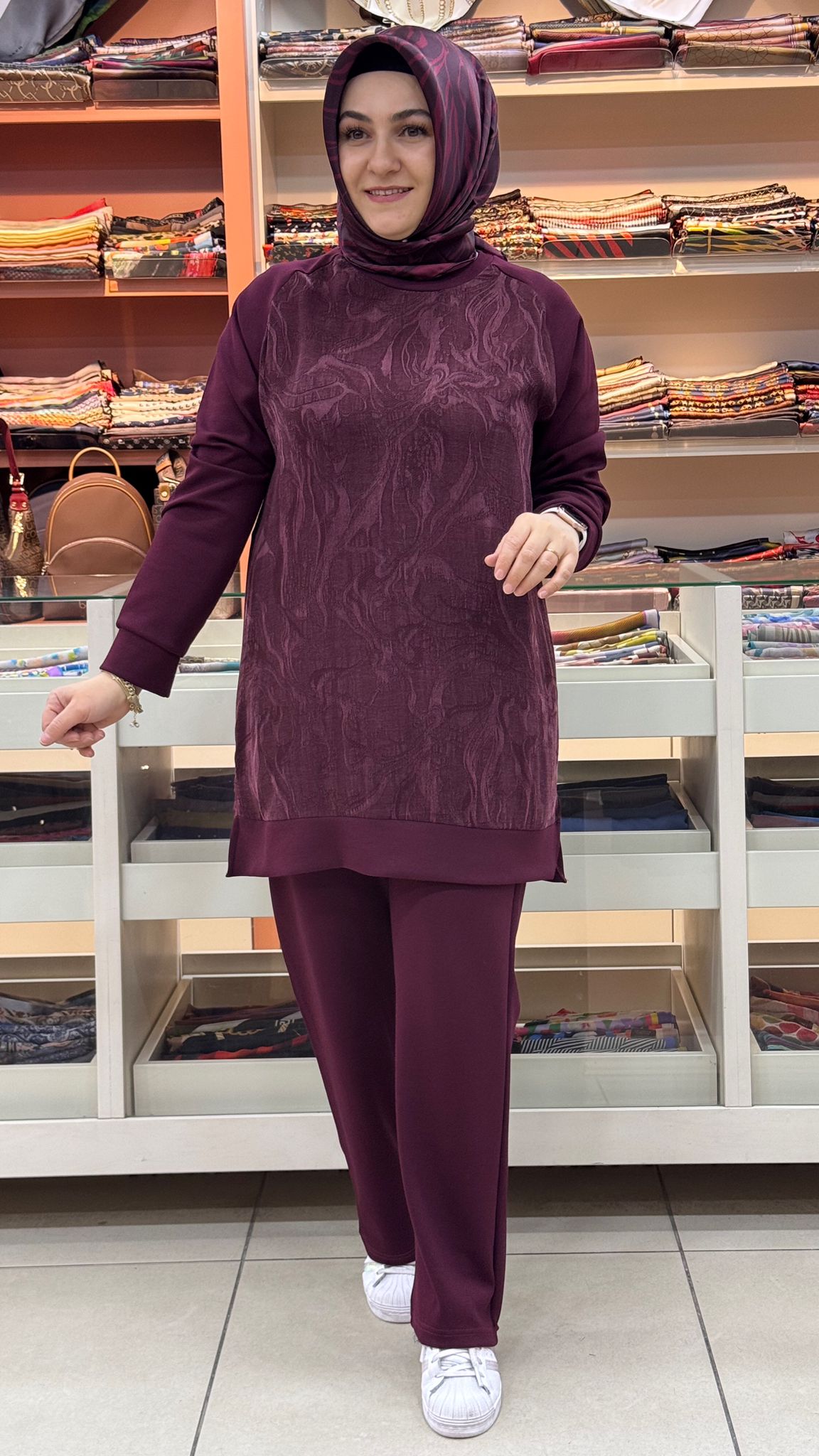 inza moda - Önü Desenli Yırtmaçlı Pantolonlu Takım Bordo/1884