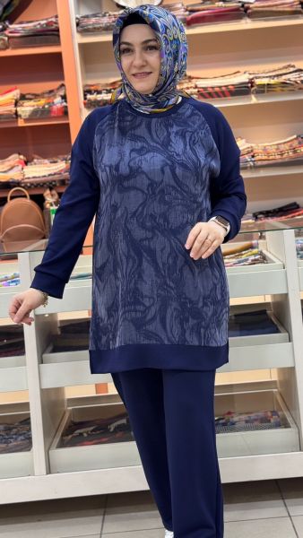 Önü Desenli Yırtmaçlı Pantolonlu Takım Lacivert/1884