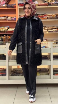 ESSE - Peluş Detaylı Üçlü Takım Siyah/2268