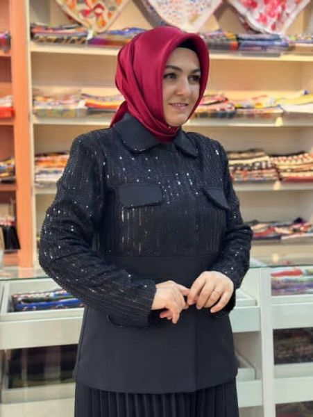 Pul Ve Boncuk İşlemeli Etekli Takım Siyah/20280