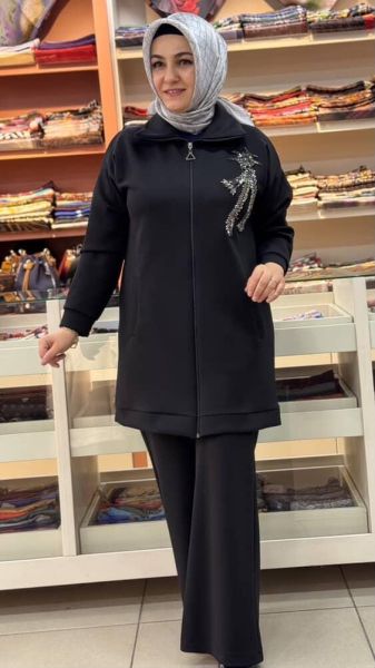 Taş Detaylı Pantolonlu Takım Siyah/2403