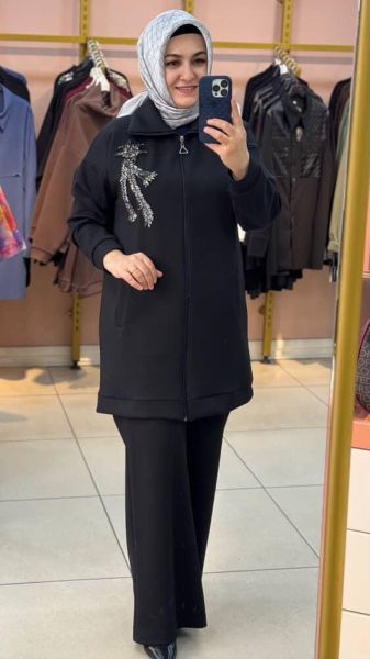 Taş Detaylı Pantolonlu Takım Siyah/2403