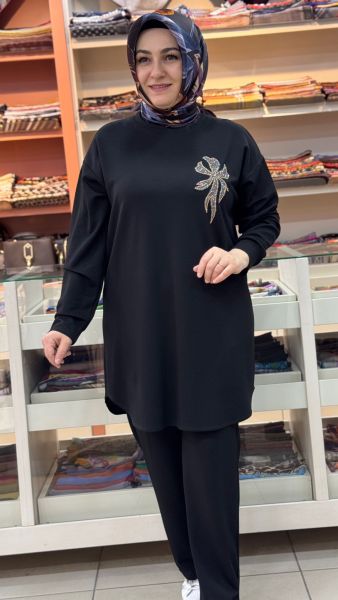 Taş İşlemeli Takım Siyah/13000