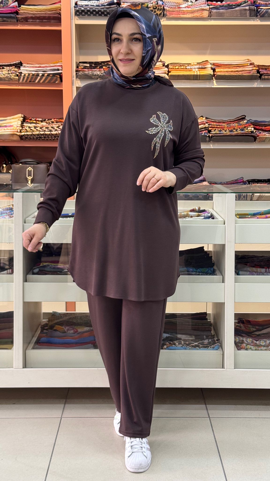 İnza Moda - Taş İşlemeli Takım Kahverengi/13000