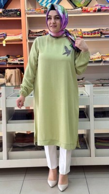 Kado - Yakası Kuşlu Ayrobin Tunik Fıstık Yeşili/251451