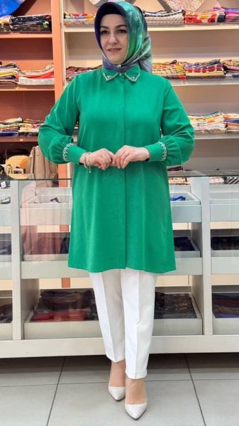 Yakası ve Kolu Boncuk Detaylı Tunik Benetton Yeşili/4050