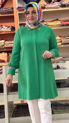 Yakası ve Kolu Boncuk Detaylı Tunik Benetton Yeşili/4050 - Thumbnail