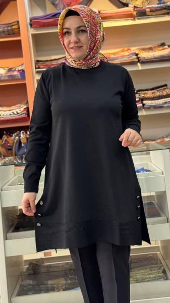Yanları Düğme Detaylı Merserize Triko Tunik Siyah/1802